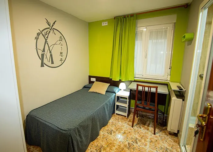 Residencia Universitaria ゲストハウス サラマンカ