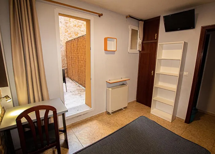 Residencia Universitaria ゲストハウス サラマンカ